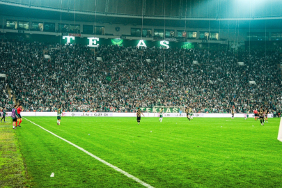 Bursaspor’un seyircisiz oynama cezası para cezasına dönüştü