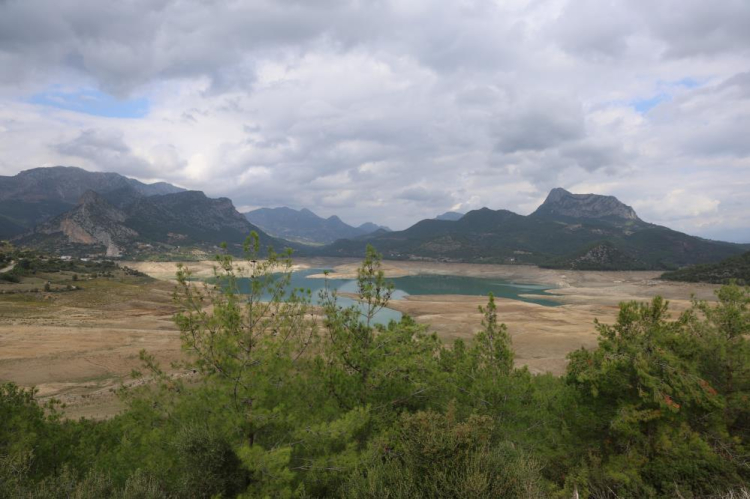 Kozan Barajı kurudu Doluluk oranı yüzde 10’un altına düştü 2