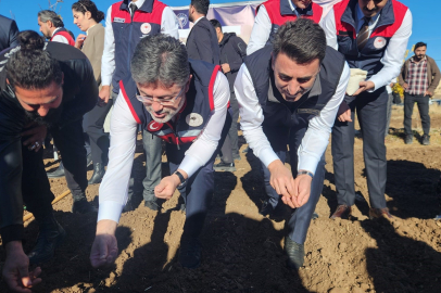 Tarım ve Orman Bakanı Yumaklı Tunceli temaslarını tamamladı