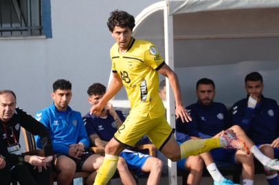 Adana 01 FK deplasmanda fark yedi