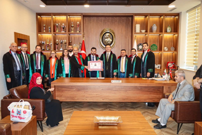 Genç avukatlar Cumhuriyetin 102. yılında meslek hayatına adım attı