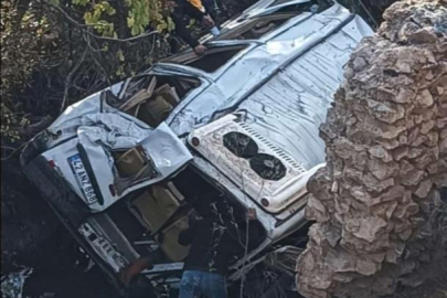 Konya’da öğrenci servisi uçuruma yuvarlandı: 14 yaralı