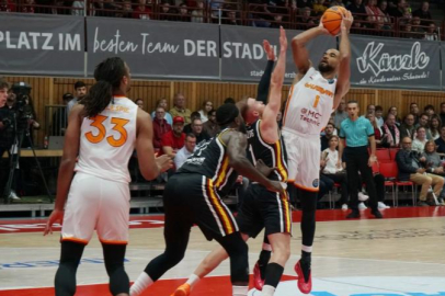 FIBA Şampiyonlar Ligi: Würzburg Baskets: 74 - Galatasaray: 99