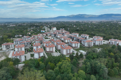 "İlk Evim" projesi kapsamında TOKİ’nin Düzce’deki 349 konutu hak sahiplerine teslim edildi
