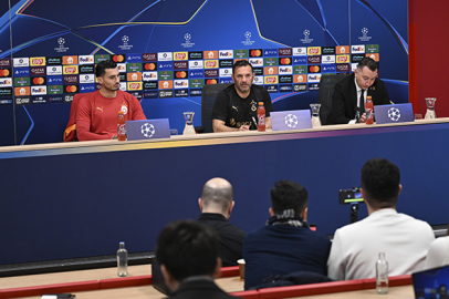 Okan Buruk: “Ajax karşısında her maç kritik, kazanmak için sahadayız”