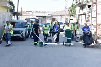‘Daha Temiz Bir Seyhan’ için mahalleler köşe bucak temizlendi