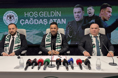 Konyaspor, teknik direktör Çağdaş Atan ile 1,5 yıllık sözleşme imzaladı