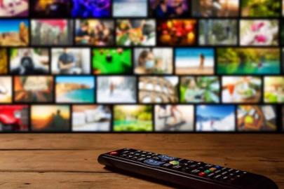 TV YAYIN AKIŞI 5 KASIM 2025 TÜM KANALLAR | Bugün TV’de ne var, hangi diziler ve programlar var?