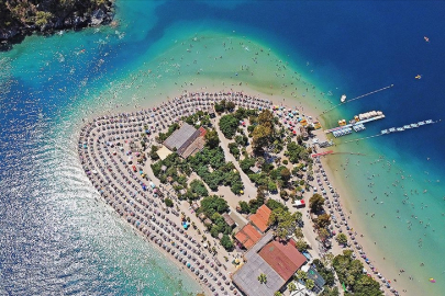 Antalya 2025 Ekim ayında turist rekoru kırdı: 2 milyondan fazla ziyaretçi ağırlandı