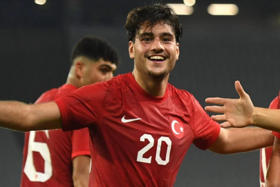 Aral Şimşir kimdir? İşte A Milli Takım’a ilk kez davet edilen genç futbolcu hakkında detaylar