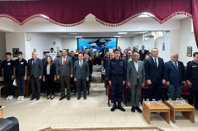 Barbaros İlkokulu’nda 10 Kasım Atatürk’ü Anma programı düzenlendi