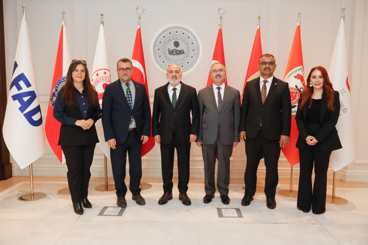 İçişleri Bakan Yardımcısı Mehmet Sağlam, Başkent Adanalılar Platformu heyetini kabul etti 4