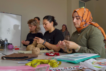 Sarıçam’da el sanatları kursu ile kültürel miras yaşatılıyor