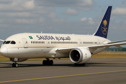 Suudi Arabistan uçağında bomba ihbarı