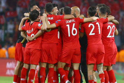 Ay-Yıldızlılar, Bulgaristan ve İspanya maçları öncesi Riva’da toplanıyor