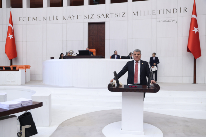 Barut: Ulu Önderimiz Atatürk'ü bitimsiz sevgi ve büyük özlemle anıyoruz