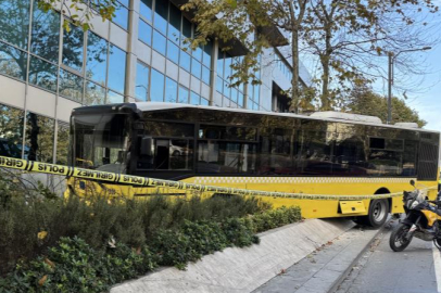 Beşiktaş'ta İETT şoförü seyir halindeyken kalp krizi geçirdi