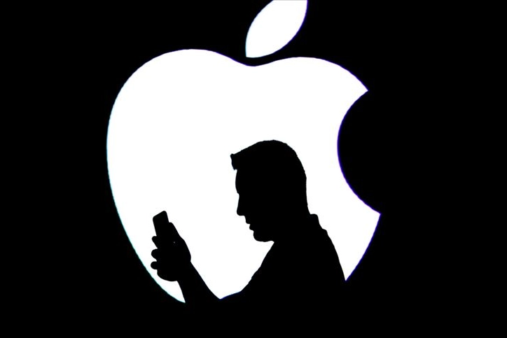 Apple, iPhone’larda uydu bağlantısını genişletiyor: Fotoğraf gönderimi ve uygulama desteği yolda