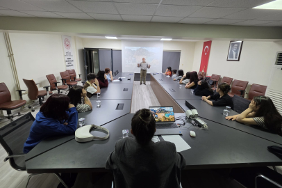 “Güneş Bizimle Doğar” Projesinde Mustafa Özke gençlerle buluştu