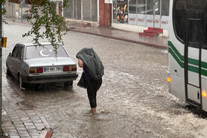 Adana’da Kuvvetli Sağanak Uyarısı! Meteoroloji’den 4 Günlük Yağış Alarmı