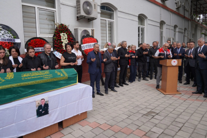 Adana Veteriner Hekimleri Odası Başkanı Nihat Köse son yolculuğuna uğurlandı