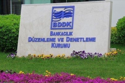 BDDK’dan kredi kartı düzenlemesi! Artık nakit çekim için kimlik şartı geliyor