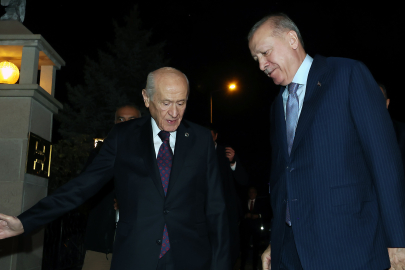 Cumhurbaşkanı Erdoğan, MHP Lideri Bahçeli ile Beytepe’de bir araya geldi
