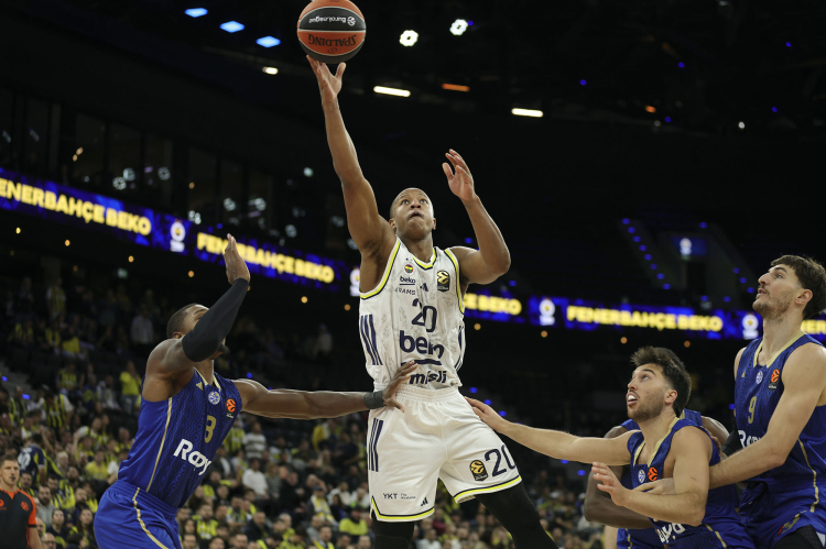 Fenerbahçe Beko, EuroLeague’de Maccabi Rapyd Tel Aviv’i 84-75 mağlup etti 2