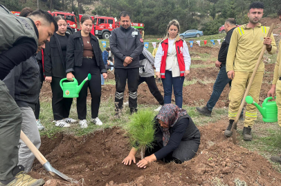 Kahraman orman işçisi anısına fidanlar toprakla buluştu