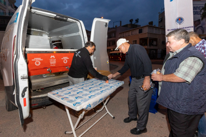 Mersin Büyükşehir’den soğuk havalarda sıcak destek: ‘1 Ekmek 1 çorba’