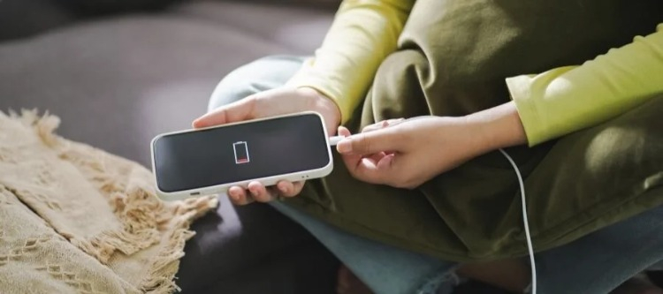 8 Yıl Dayanan Telefon Mümkün