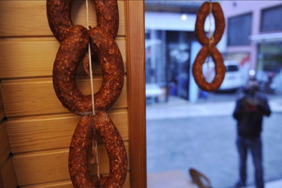 Sucukta skandal: 11 markada baş, kalp ve kanatlı eti tespit edildi! Bakanlık hileli üreticileri ifşa etti