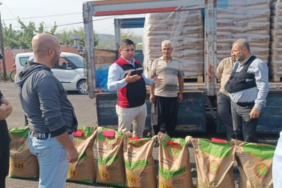 İmamoğlu’nda yangından etkilenen üreticilere buğday tohumu desteği