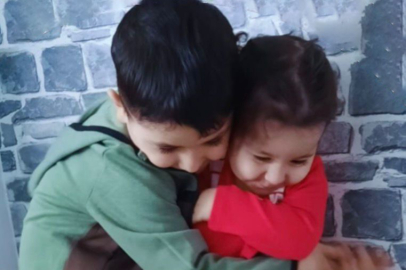 Seyyar satıcıdan yedikleri midyeden zehirlenen kardeşler hayatını kaybetti