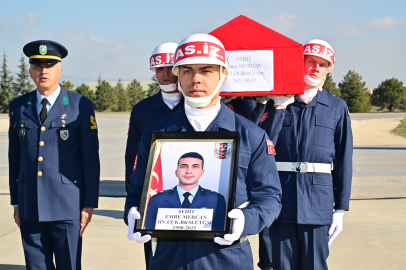 C-130 kazasında şehit olan Üsteğmen Emre Mercan ve Astsubay Üstçavuş İlhan Ongan’ın naaşları Eskişehir’e getirildi