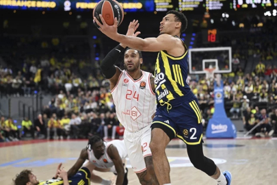 Fenerbahçe Beko Hapoel'i devirdi: 74-68