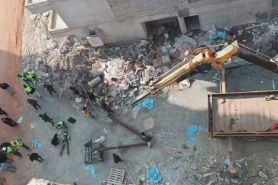 Vincin kırılmasıyla 2 işçi 25 metreden düştü