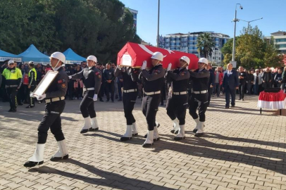 Manisa’da görev başında Şehit olan Polis Memuru Ali Barut son yolculuğuna uğurlandı