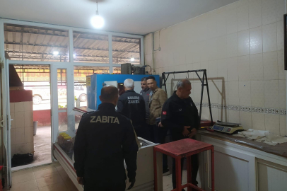 Zabıta ekipleri Karataş’ta işletmeleri mercek altına aldı