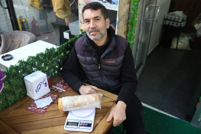 1 kiloluk tavuk dürümü 150 TL: Eskişehirli esnaf yoğun taleple karşılaştı