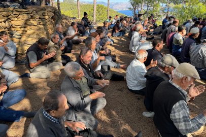 Bozyazı’da yüzyıllık yağmur duası geleneği Tekmen Mahallesi’nde yaşatıldı