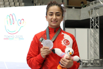 Buse Tıraş, Deaflympics 2025’te gümüş madalya kazandı