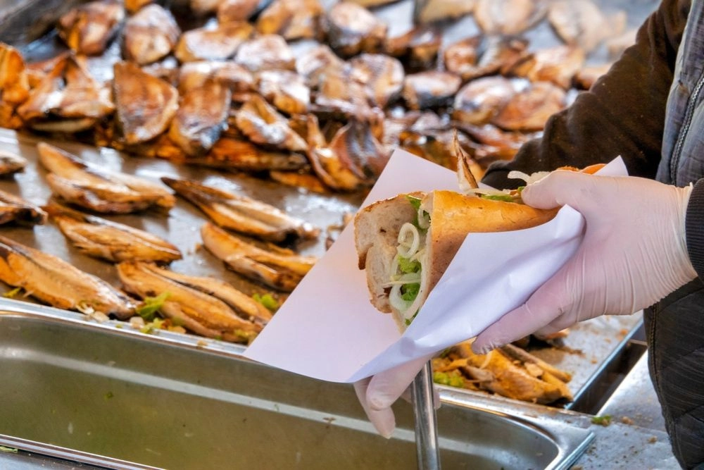 İstanbul’da Mutlaka Denenmesi Gereken Sokak Lezzetleri