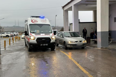 Siverek’te otomobil ile traktör çarpıştı: 5 yaralı