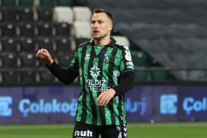 Kocaelispor’dan Vukovic iddialarına yanıt: “3 dönem transfer yasağı yok”
