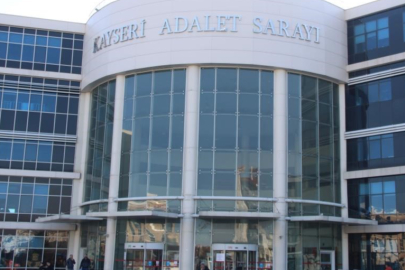 Kayseri’de uzaklaştırma kararı bulunan eşine maket bıçağıyla saldırı