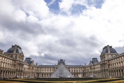 Louvre Müzesi’nde Campana galerisi yapısal sorun nedeniyle ziyarete kapatıldı