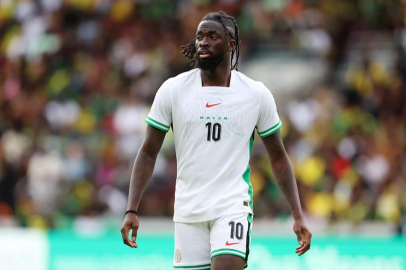 Tolu Arokodare kimdir, kaç yaşında, hangi takımlarda forma giydi? Fenerbahçe’nin radarındaki Nijeryalı golcü