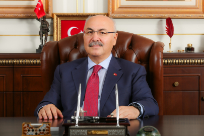 Vali Köşger: Güçlü aile bağları sağlıklı nesillerin temelidir