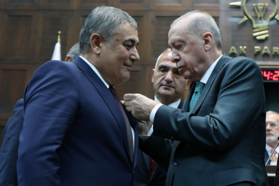 Aksu Belediye Başkanı Yıldırım, CHP’den ayrılarak AK Parti’ye katıldı